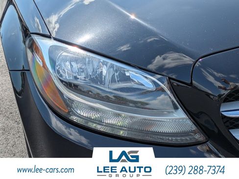 Used 2018 Mercedes-Benz C 300 Sedan image 9