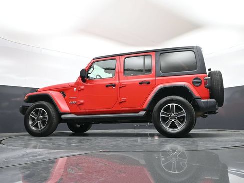Used 2023 Jeep Wrangler Unlimited Sahara AWD/4WD image 49