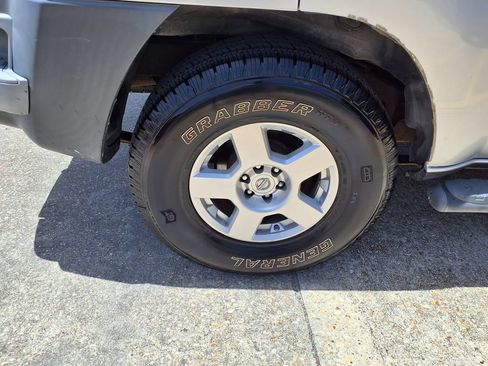 Used 2007 Nissan Xterra S w/ Utility Pkg RWD image 7