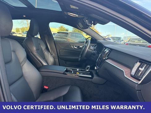 Certified 2023 Volvo S60 T8 Plus w/ Protection Package Premier image 9