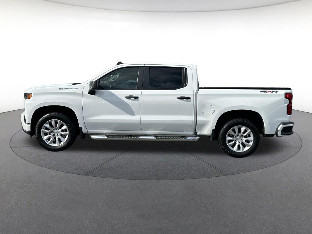 Used 2021 Chevrolet Silverado 1500 Custom AWD/4WD image 2