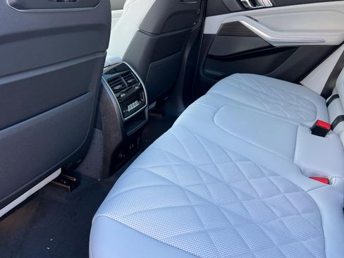 Used 2026 BMW X5 xDrive40i image 19