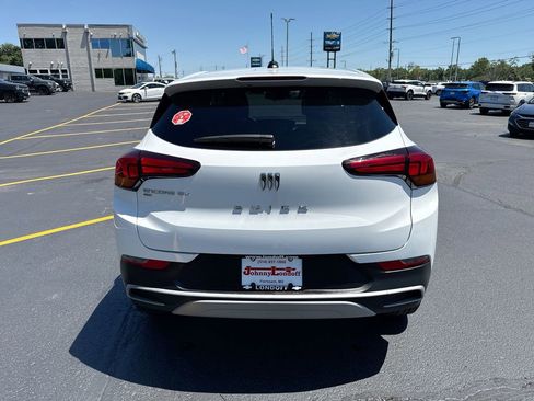 Used 2025 Buick Encore GX Preferred AWD/4WD image 22
