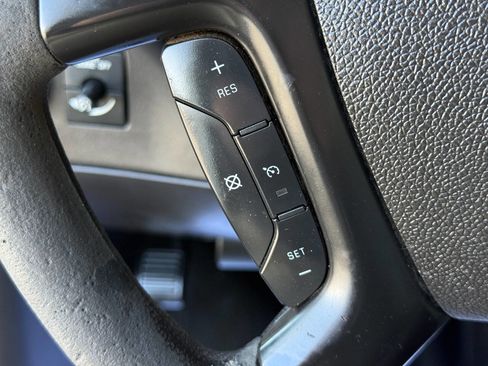 Used 2010 Chevrolet Express 3500 image 15