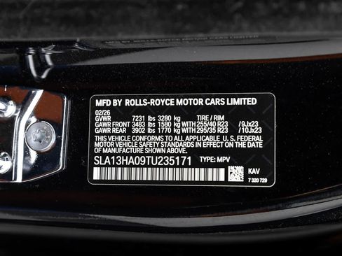New 2026 Rolls-Royce Cullinan AWD/4WD image 17