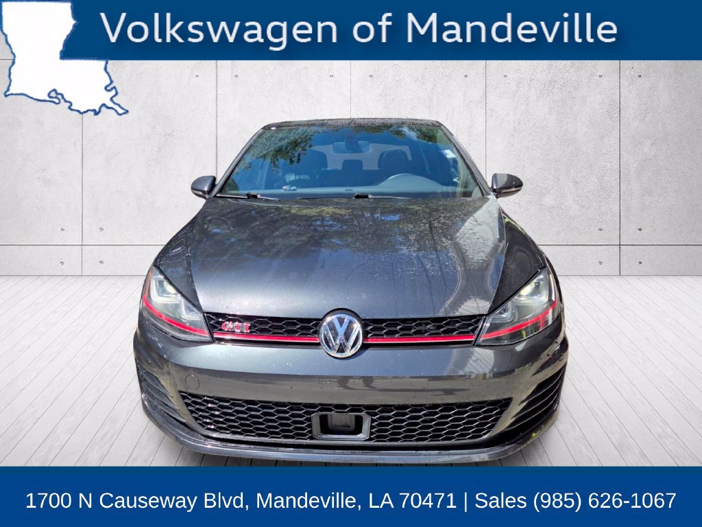 Used 2017 Volkswagen Golf 4-Door FWD image 8