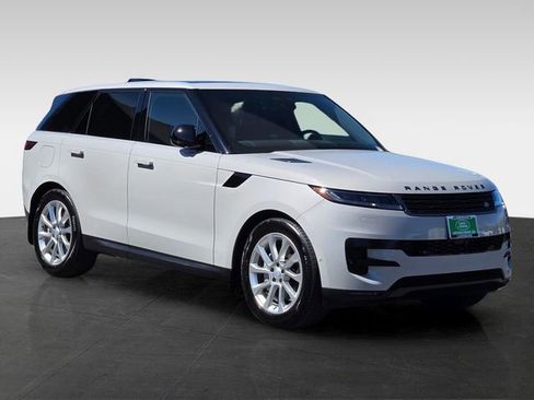 Used 2025 Land Rover Range Rover Sport S image 8
