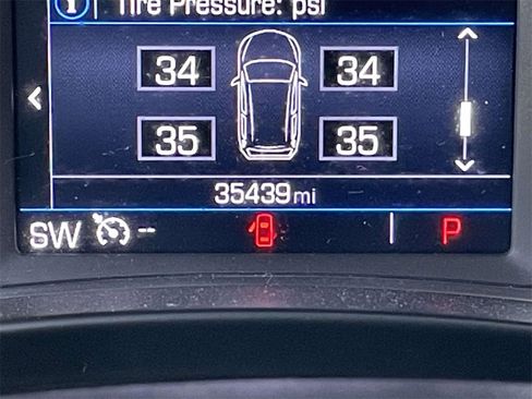 Used 2021 GMC Terrain SLE w/ Driver Convenience Package image 20