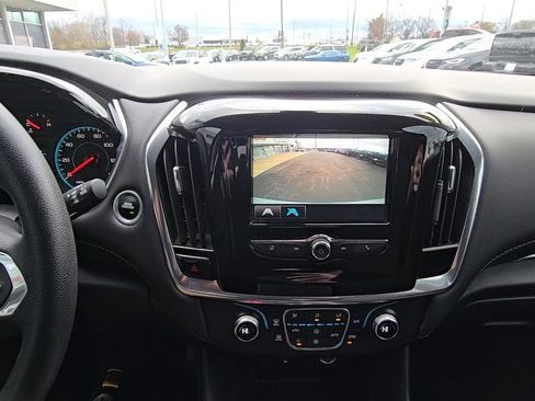 Used 2019 Chevrolet Traverse LS image 20