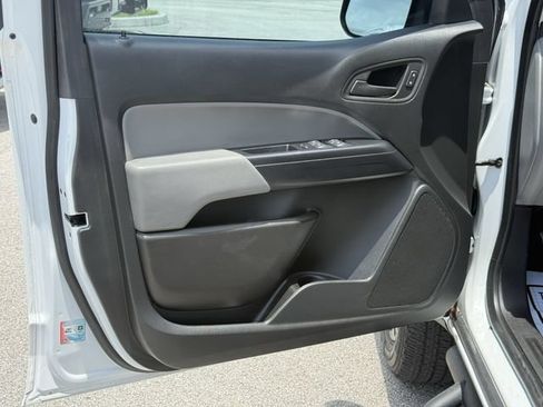 Used 2022 GMC Canyon Elevation Standard w/ Convenience Package RWD image 30
