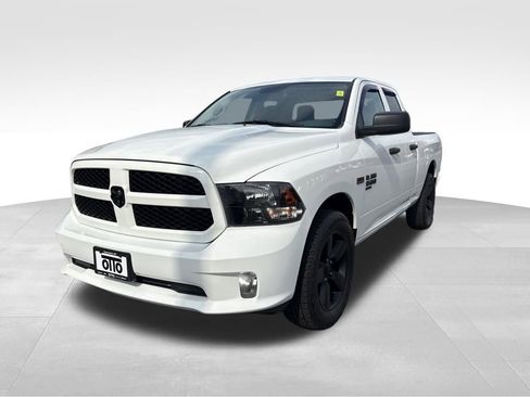 Used 2019 RAM 1500 Express w/ Express Value Package image 3