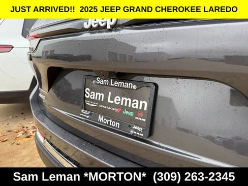 New 2025 Jeep Grand Cherokee 4WD image 10