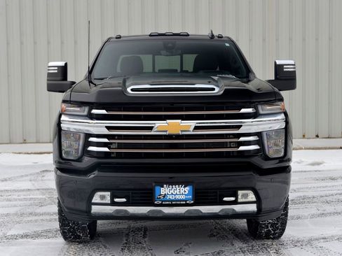 Used 2020 Chevrolet Silverado 2500 High Country w/ Z71 Off-Road Package image 3