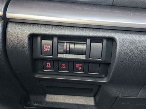 Used 2020 Subaru Crosstrek 2.0i Limited w/ Popular Package #5 image 20