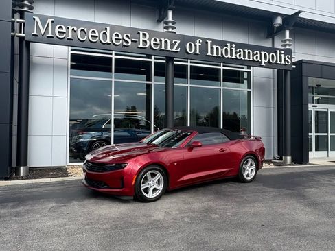 Used 2023 Chevrolet Camaro LT RWD image 1