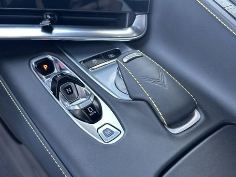 Used 2021 Chevrolet Corvette Stingray Premium Conv w/ Battery Protection Package RWD image 27