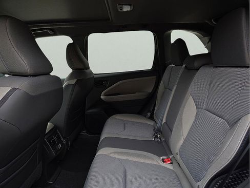 Certified 2025 Subaru Forester Premium image 10