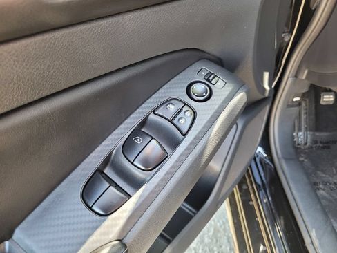 Used 2025 Nissan Altima 2.5 SV FWD image 32