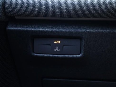 New 2025 Volkswagen Tiguan S image 17