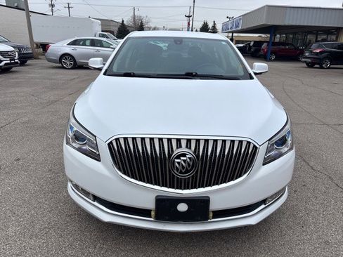 Used 2015 Buick LaCrosse Leather image 2