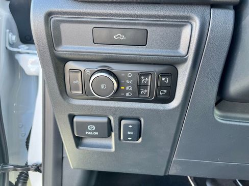 New 2026 Ford F150 Platinum AWD/4WD image 16