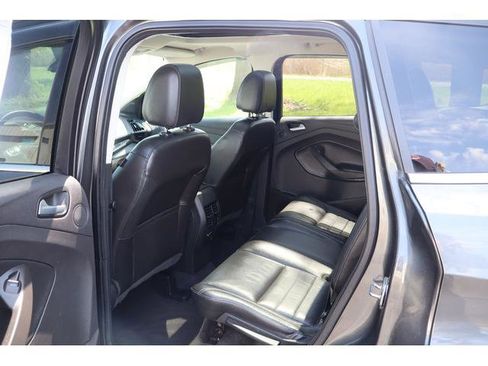 Used 2015 Ford Escape Titanium w/ Equipment Group 301A AWD/4WD image 8