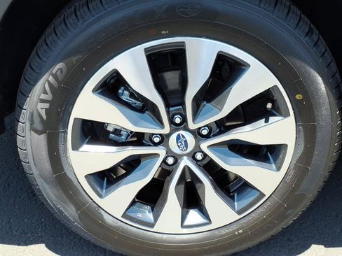 Used 2024 Subaru Outback Touring XT AWD/4WD image 10