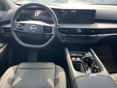 New 2025 Nissan Murano SV AWD/4WD image 12