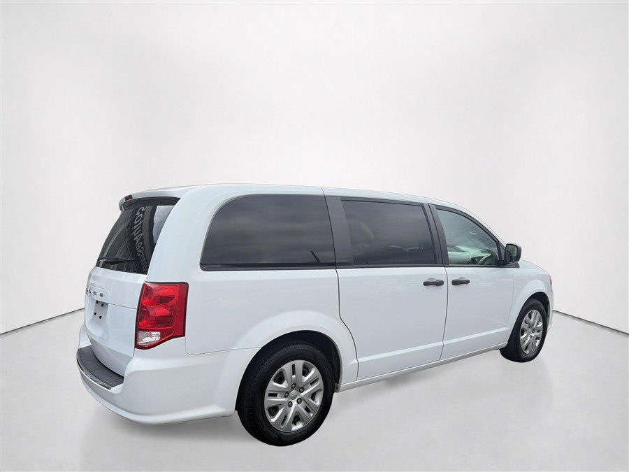 Used 2019 Dodge Grand Caravan SE FWD image 7
