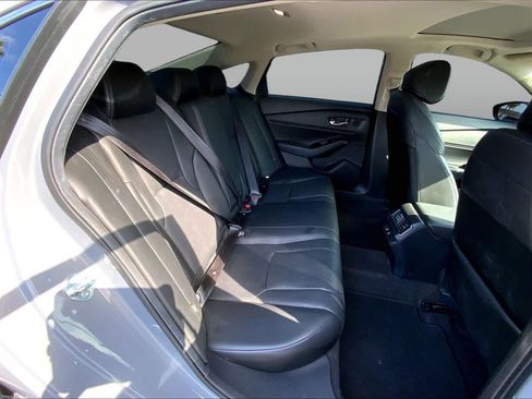 Used 2024 Honda Accord Touring image 19