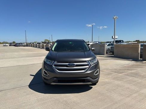 Used 2017 Ford Edge Titanium w/ Equipment Group 301A image 8