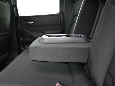 Used 2024 Nissan Frontier PRO-4X w/ Technology Package image 36