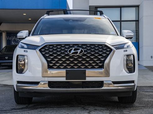Used 2022 Hyundai Palisade Calligraphy w/ Cargo Package image 2