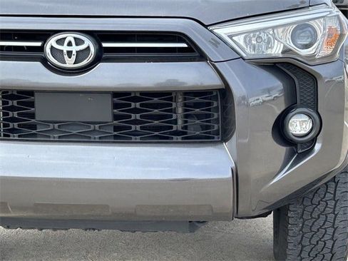 Used 2021 Toyota 4Runner SR5 image 9