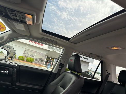 Used 2024 Toyota 4Runner TRD Off-Road Premium w/ Moonroof Package AWD/4WD image 16