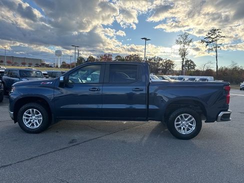 Used 2021 Chevrolet Silverado 1500 LT w/ Z71 Off-Road Package image 7