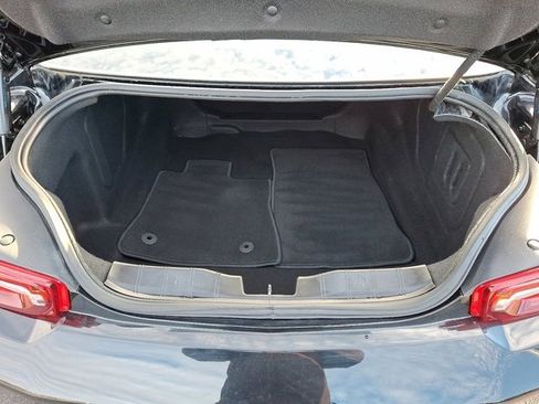 Used 2020 Chevrolet Camaro LT image 32