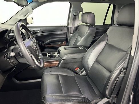 Used 2019 GMC Yukon SLT image 10