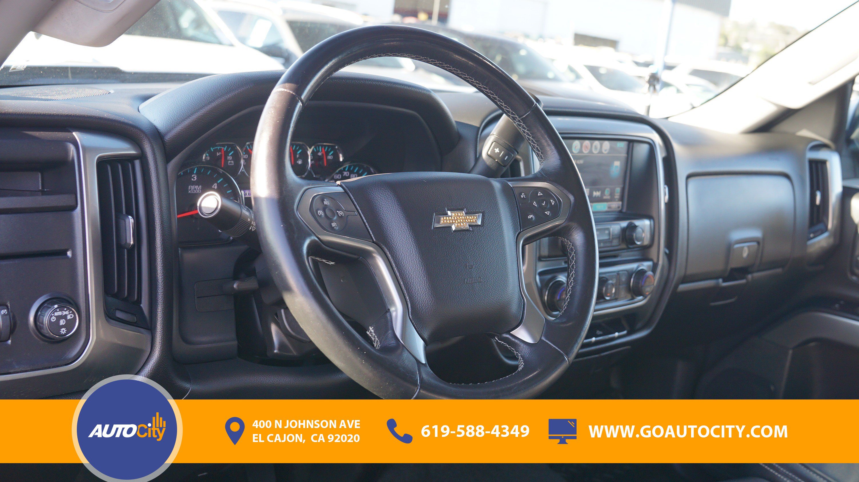 Used 2018 Chevrolet Silverado 1500 LT w/ LPO, Black Pack RWD image 18