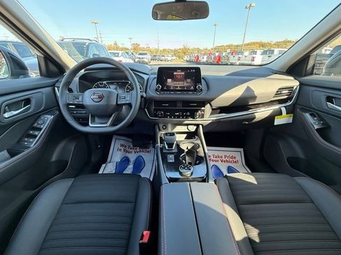 New 2026 Nissan Rogue SV image 20