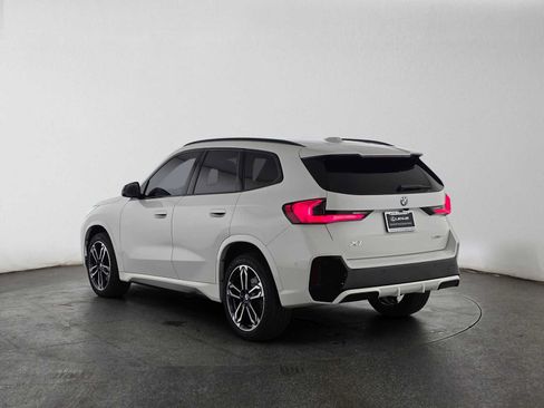 Used 2023 BMW X1 xDrive28i w/ M Sport Package AWD/4WD image 5