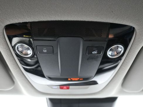 Certified 2025 Kia Seltos S AWD/4WD image 17