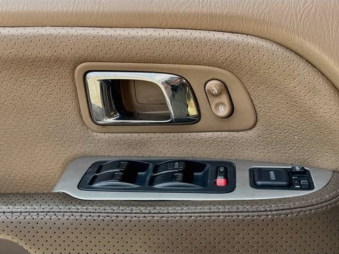 Used 2004 Honda Pilot EX image 19