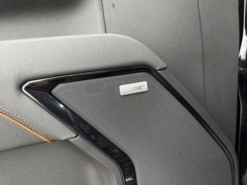 Used 2025 GMC Sierra 2500 AT4 w/ AT4 Premium Plus Package image 13