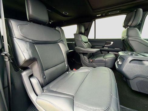 New 2026 Ford Expedition Max Platinum w/ Stealth Appearance Package image 39