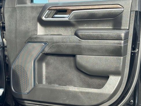 Certified 2023 GMC Sierra 1500 Elevation w/ LPO, Elevation Black Package image 24