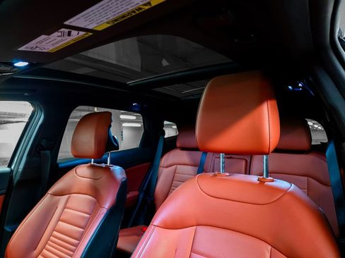 Used 2026 Kia Sportage SX image 18