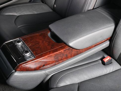 Used 2013 Audi A8 L 4.0T w/ Comfort Pkg image 46