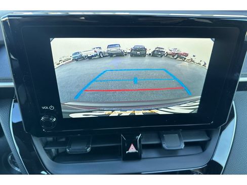 Used 2026 Toyota Corolla SE w/ SE Premium Package FWD image 20