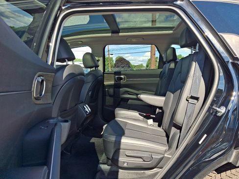 Certified 2023 Kia Sorento X-Line EX AWD/4WD image 10